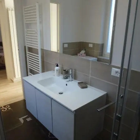 Casa Rosa Dei Venti Apartment *